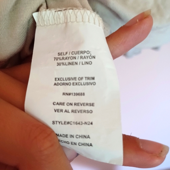 Boho Off-the-Shoulder Top Small - Picture 6 of 6